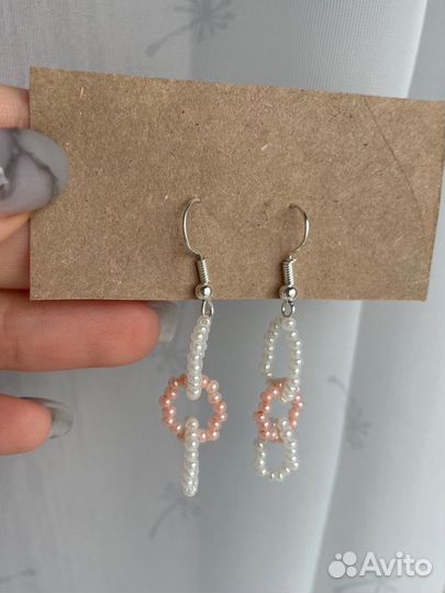 Серьги из бисера ручной работы