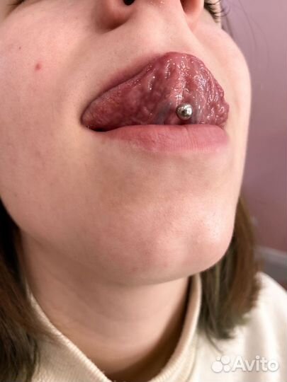 Пирсинг прокол языка