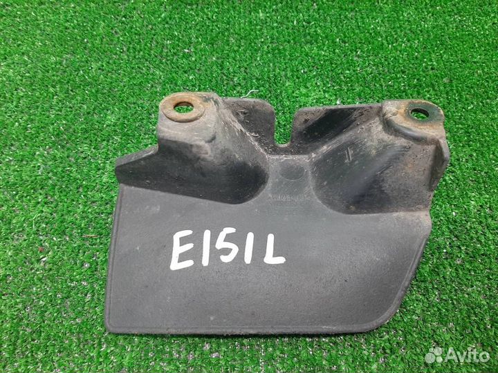 Брызговик порога левый Honda Civic 4D (FD) 2006