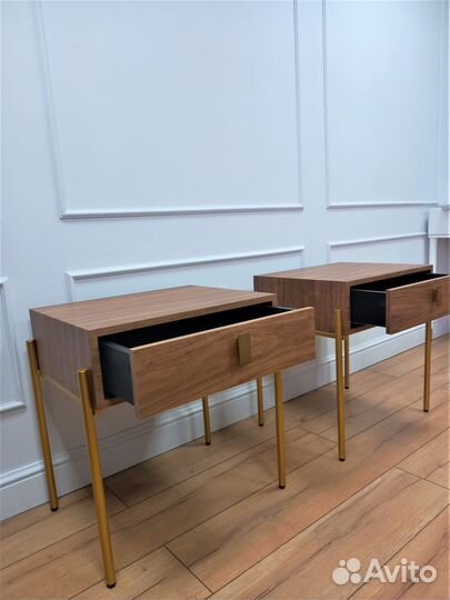 Тумба прикроватная Walnut