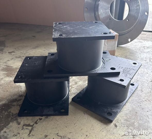 Амортизатор для катка Сакай TW350