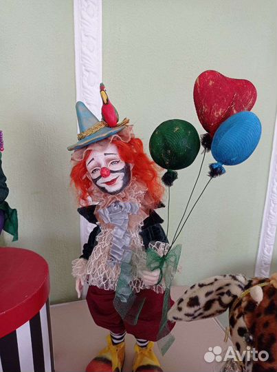 Клоун с воздушными шарами Авторская кукла