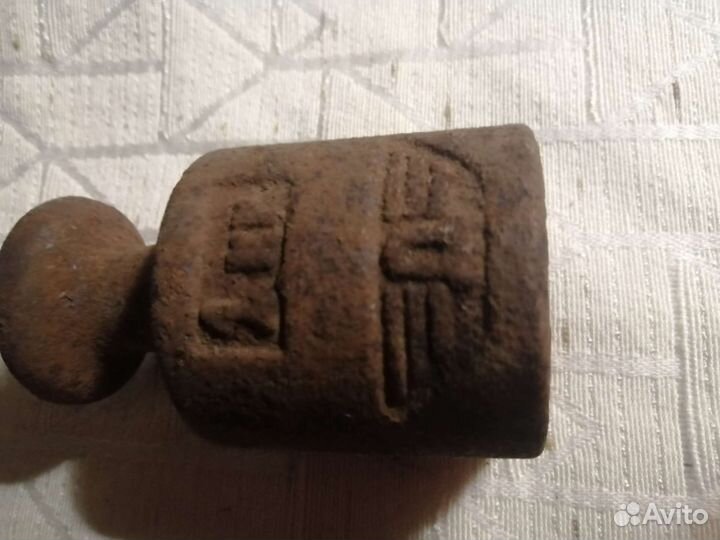 Гиря старинная