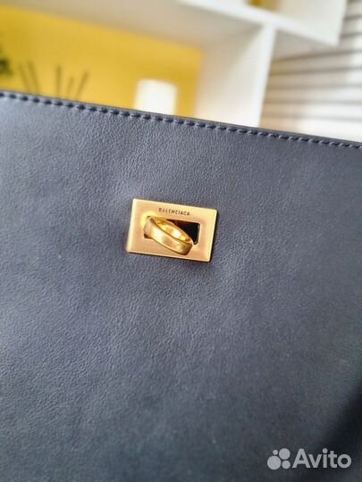 Сумка Balenciaga