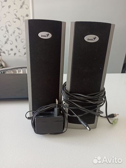 Компьютерные колонки Genius