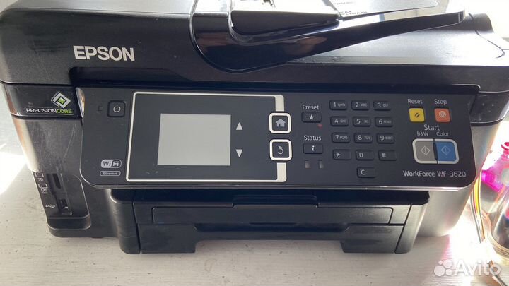 Мфу струйный цветной Epson. С снпч