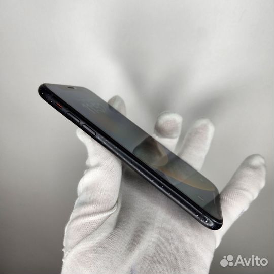iPhone Xr, 128 ГБ