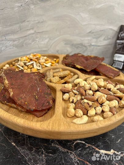 Вяленое мясо, креветки