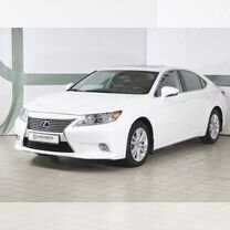 Lexus ES 3.5 AT, 2014, 201 000 км, с пробегом, цена 2 245 000 руб.