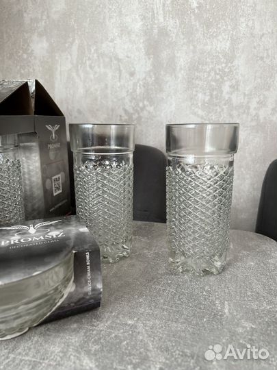 Подарочный набор стаканов с креманками новый