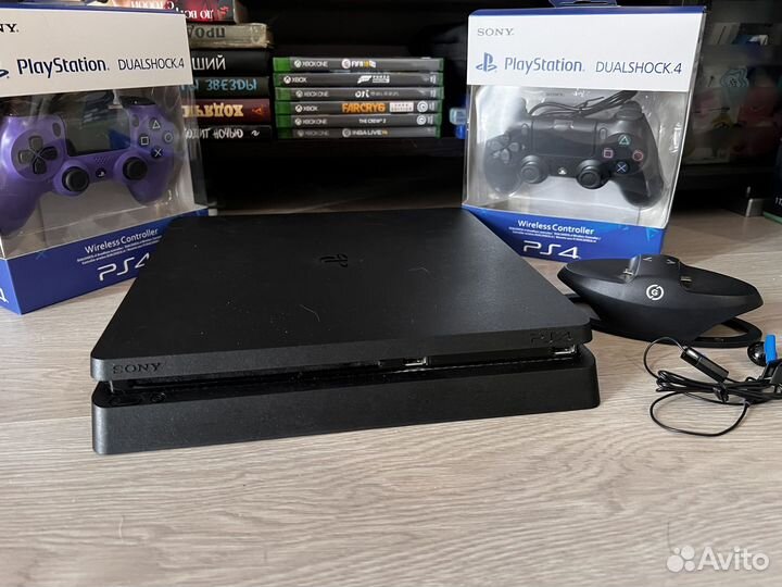 Ps4 slim 1tb + 2 новых геймпада + диск гта5