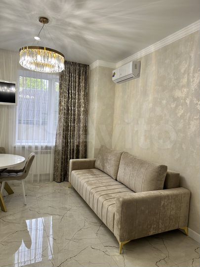 1-к. квартира, 40 м², 1/6 эт.