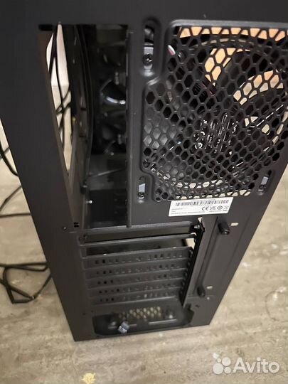 Deepcool Matrexx 55 + 3 Вентилятора Thermaltake
