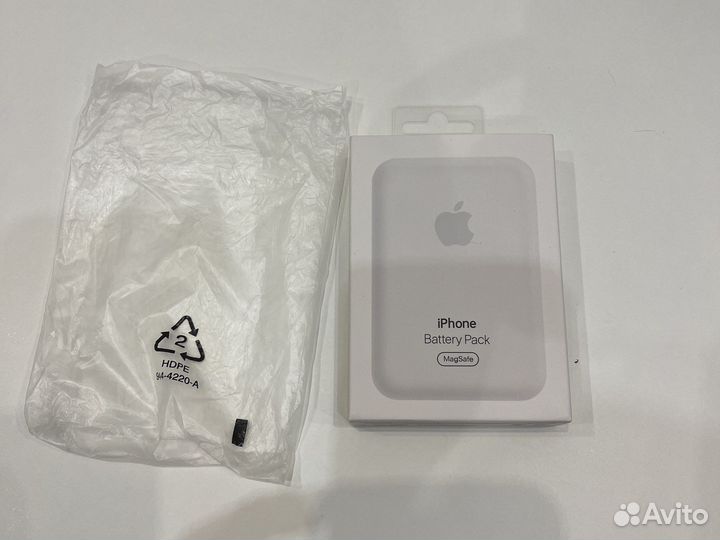 MagSafe battery pack