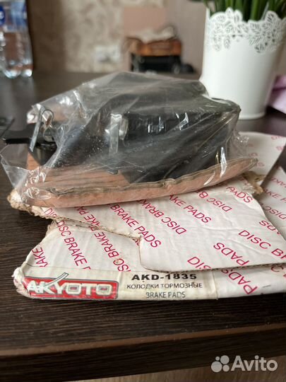 Тормозные колодки toyota corolla auris 150