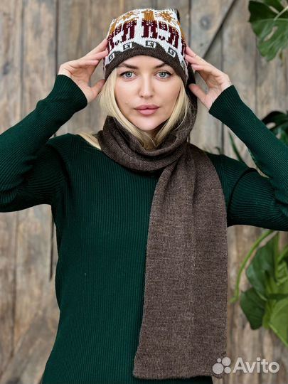 Перуанская женская шапка- шарф Лама цвет коричневый
