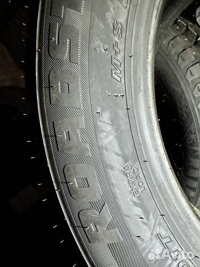 Roadstone Winguard WinSpike 225/55 R17 101T