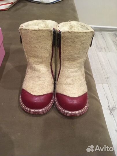 Унтоваленки Фома