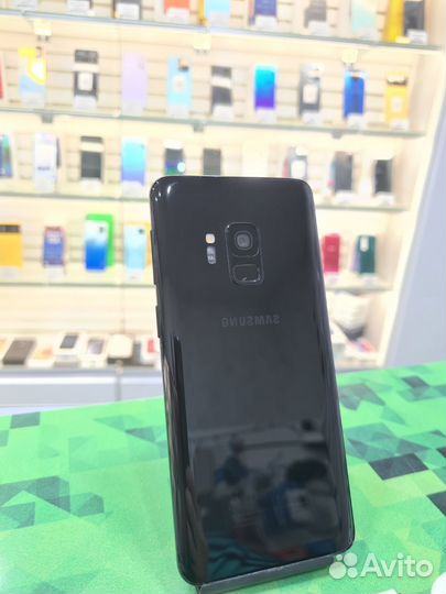 Samsung Galaxy S9, 4/64 ГБ