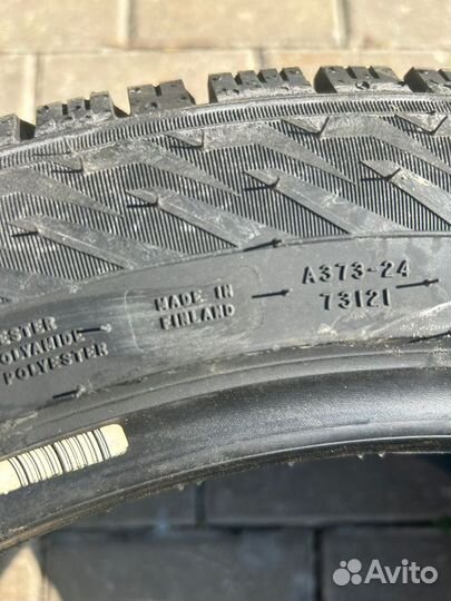 Nokian Tyres Hakkapeliitta R5 275/40 R18 103T