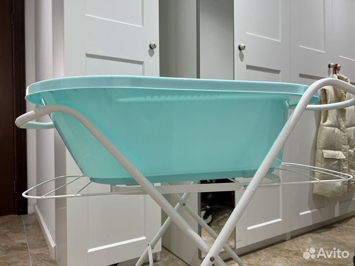 Подставка под детскую ванночку