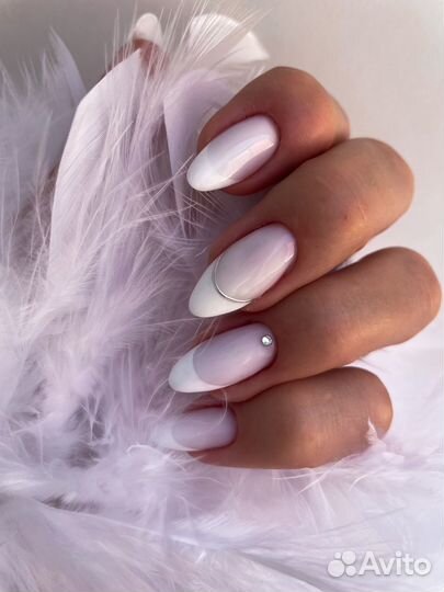 Маникюр и наращивание ногтей