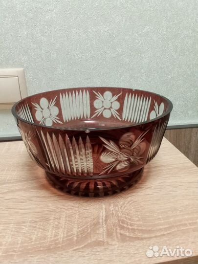 Фруктовница из цветного стекла