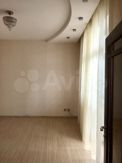 5-к. квартира, 144 м², 8/9 эт.