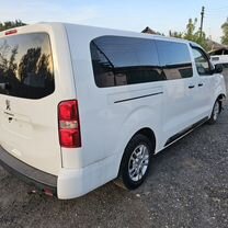 Peugeot Traveller 2.0 AT, 2019, битый, 55 000 км, с пробегом, цена 2 000 000 руб.