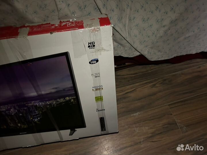 Телевизор Sharp 40