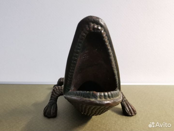 Пепельница «Геккон»