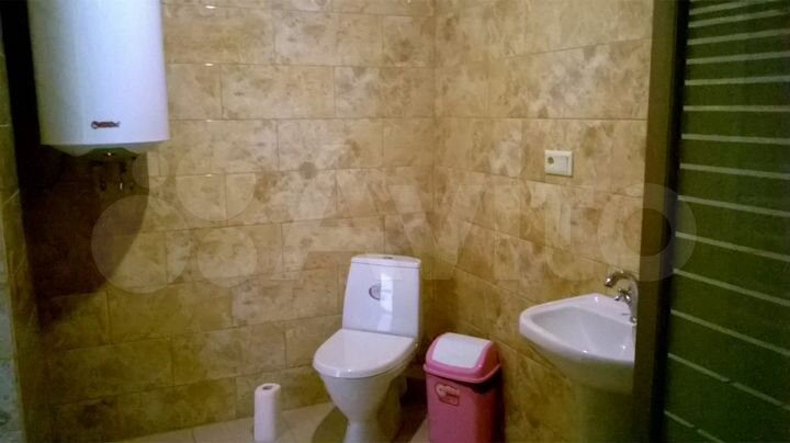 Дом 180 м² на участке 5 сот.