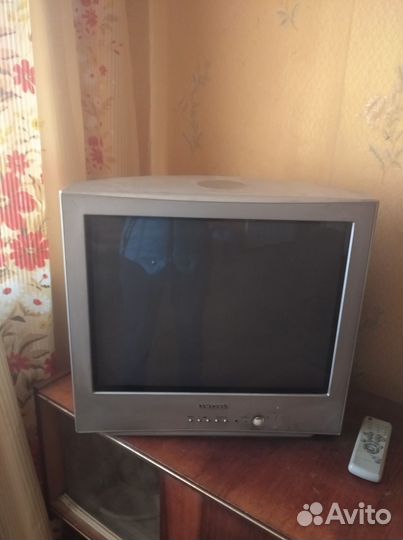 Телевизор б/у