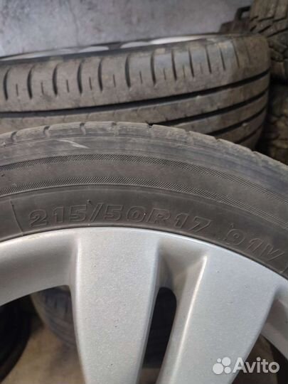Kumho Solus KH14 215/50 R17 91V