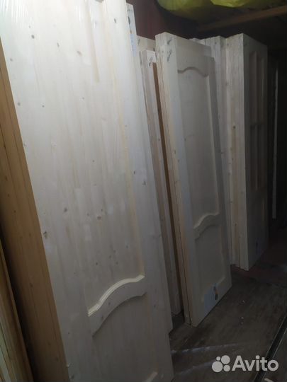 Двери деревянные.В наличии г. Можайск Моск. обл