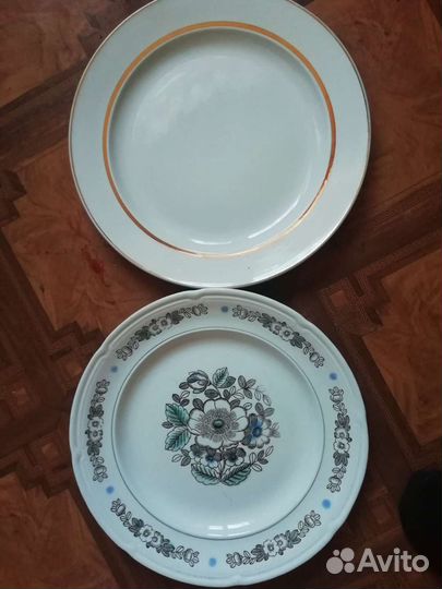 Посуда:кофейный набор,тарелки, блюда,селедочницы