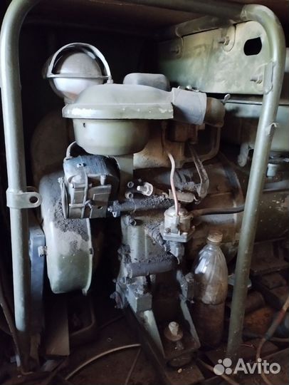 Генератор бензиновый 220