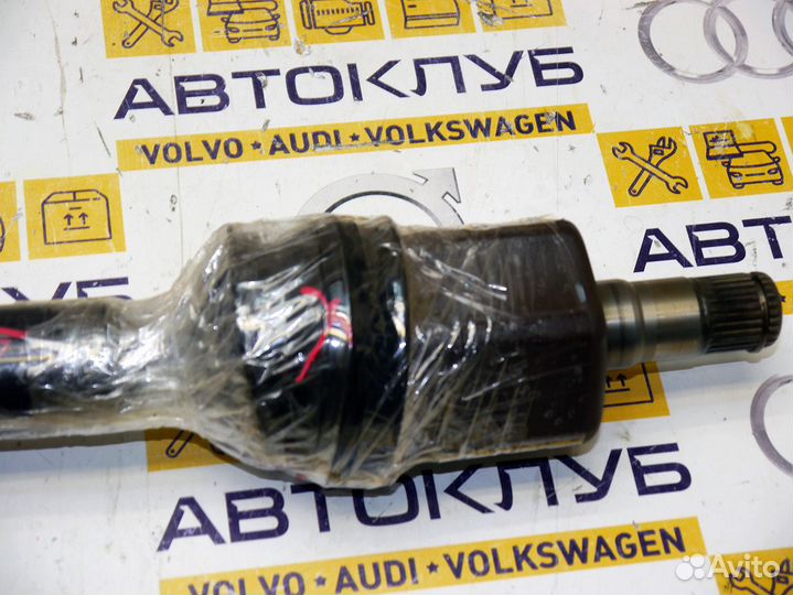 Приводной вал передний правый дефект пыльников Ауд