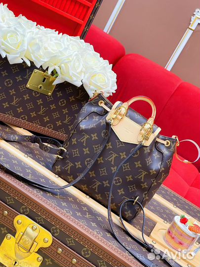 Сумка louis vuitton