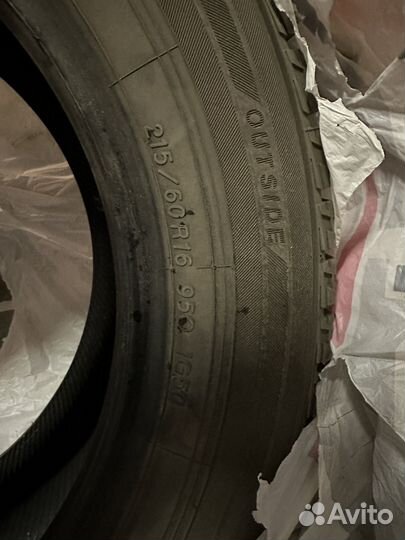 Yokohama Ice Guard IG50+ 215/60 R16 95Q