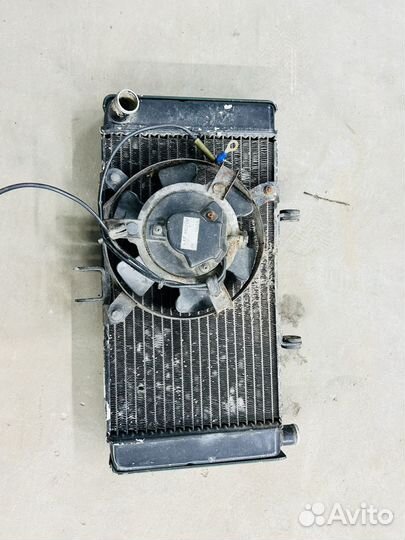 Suzuki gsf 400 bandit радиатор