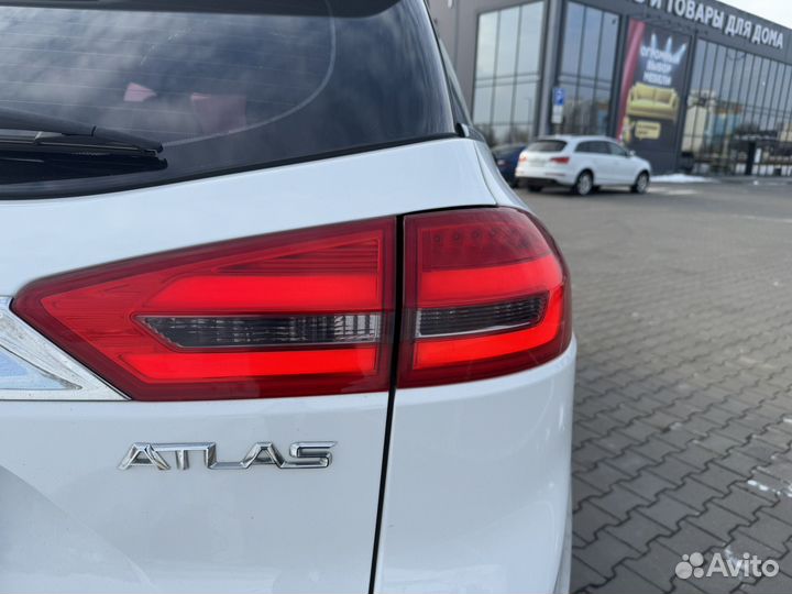 Geely Atlas 2.4 AT, 2018, 181 200 км