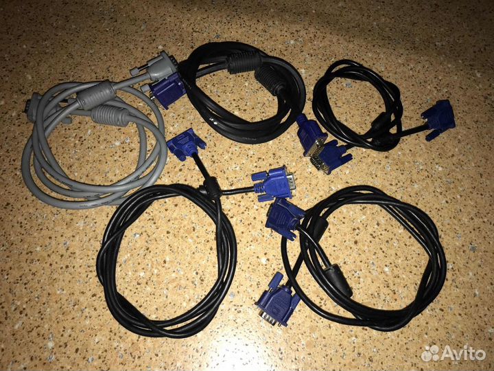 Кабель для монитора VGA