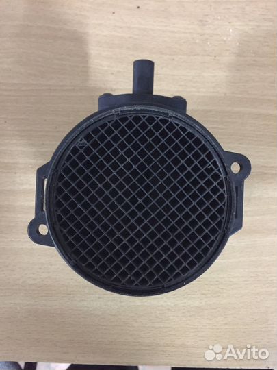 Расходомер воздуха Audi A8