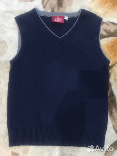 Жилетка для мальчика школьная