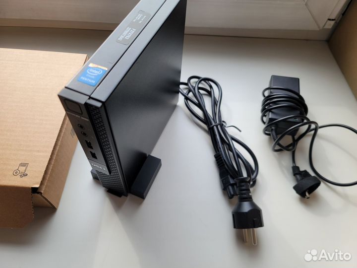 Неттоп Dell Optiplex 3020M