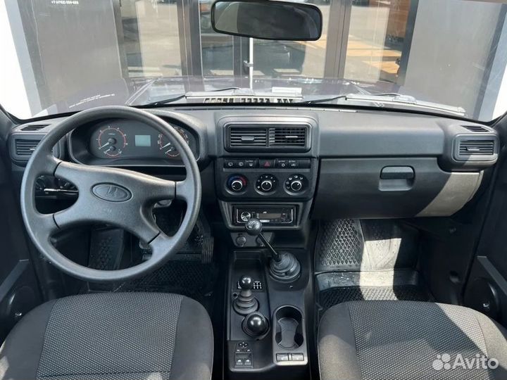 LADA 4x4 (Нива) 1.7 МТ, 2021, 15 590 км