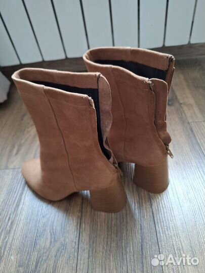 Кожанные сапожки