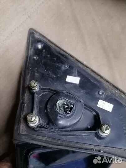 Зеркало на mercedes 124