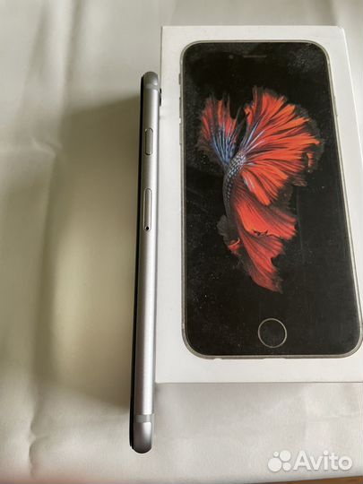 iPhone 6S, 16 ГБ